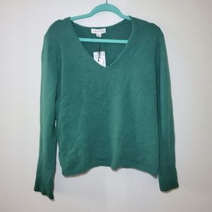 Treasure and bond pullover